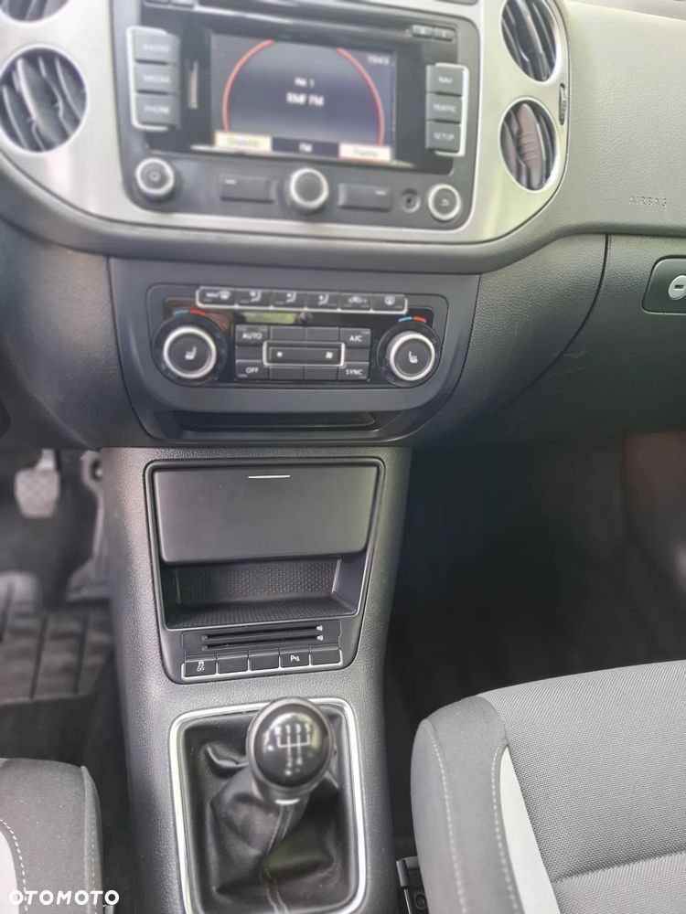 Volkswagen Golf Plus 1.6 TDI Comfortline - 11