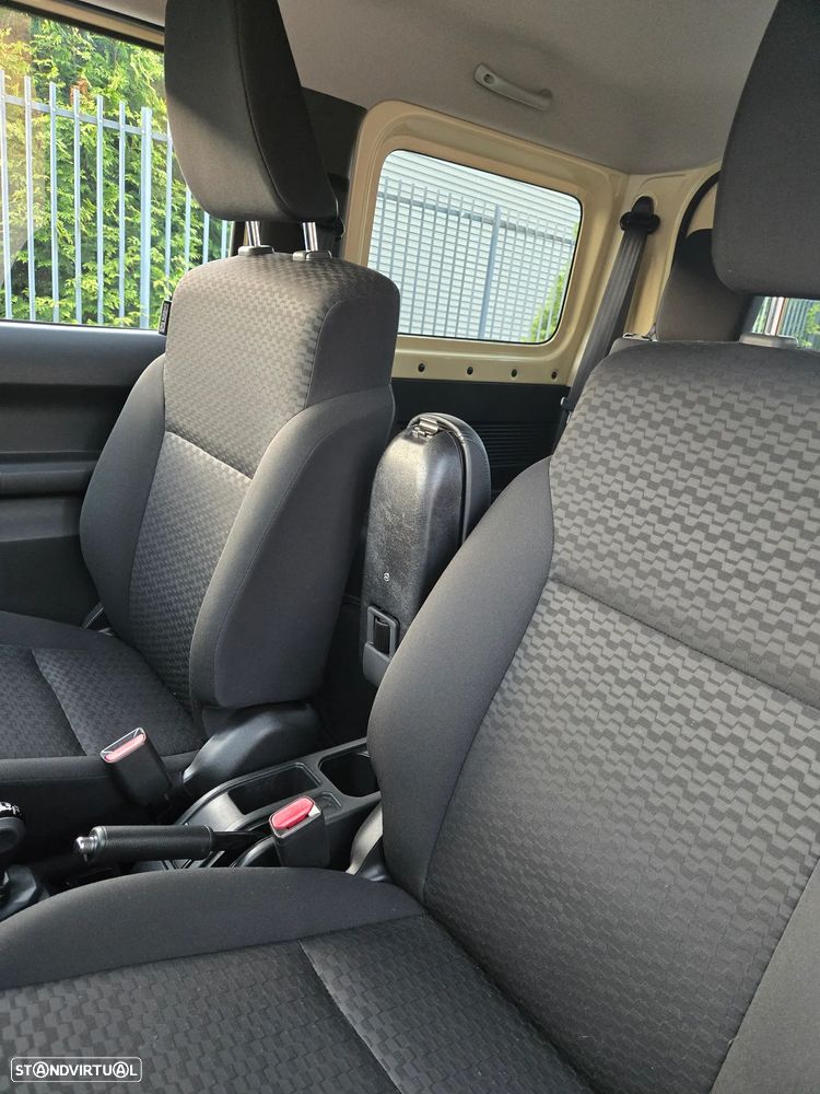 Suzuki Jimny 1.5L JLX - 12