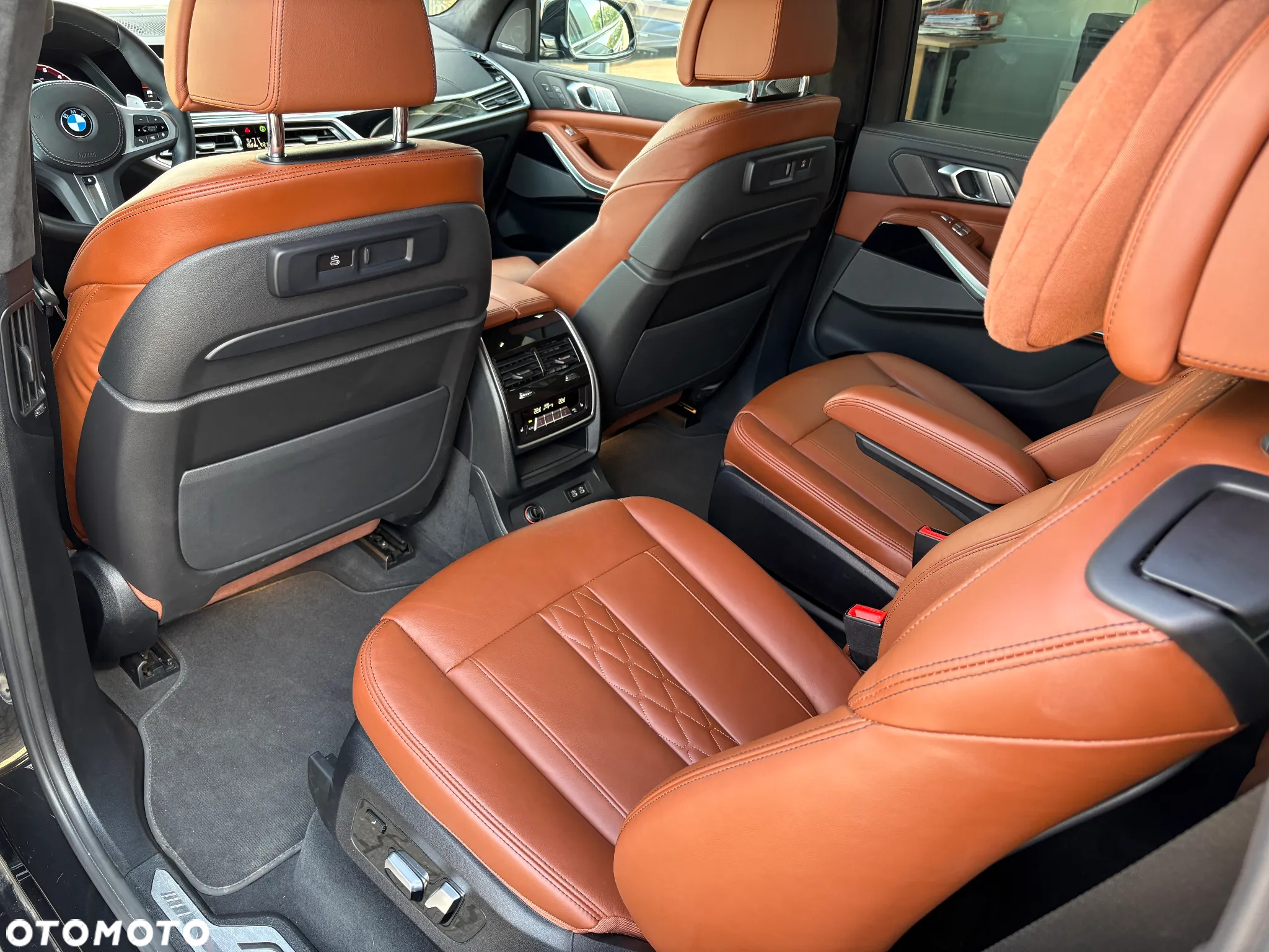 BMW X7 M50i sport - 29