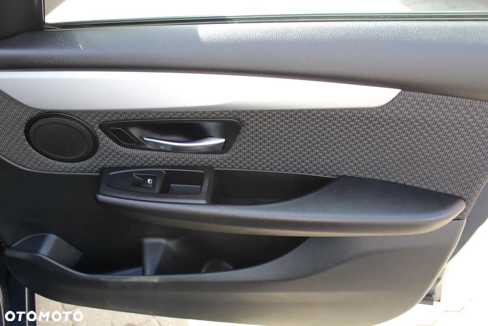 BMW Seria 2 - 21