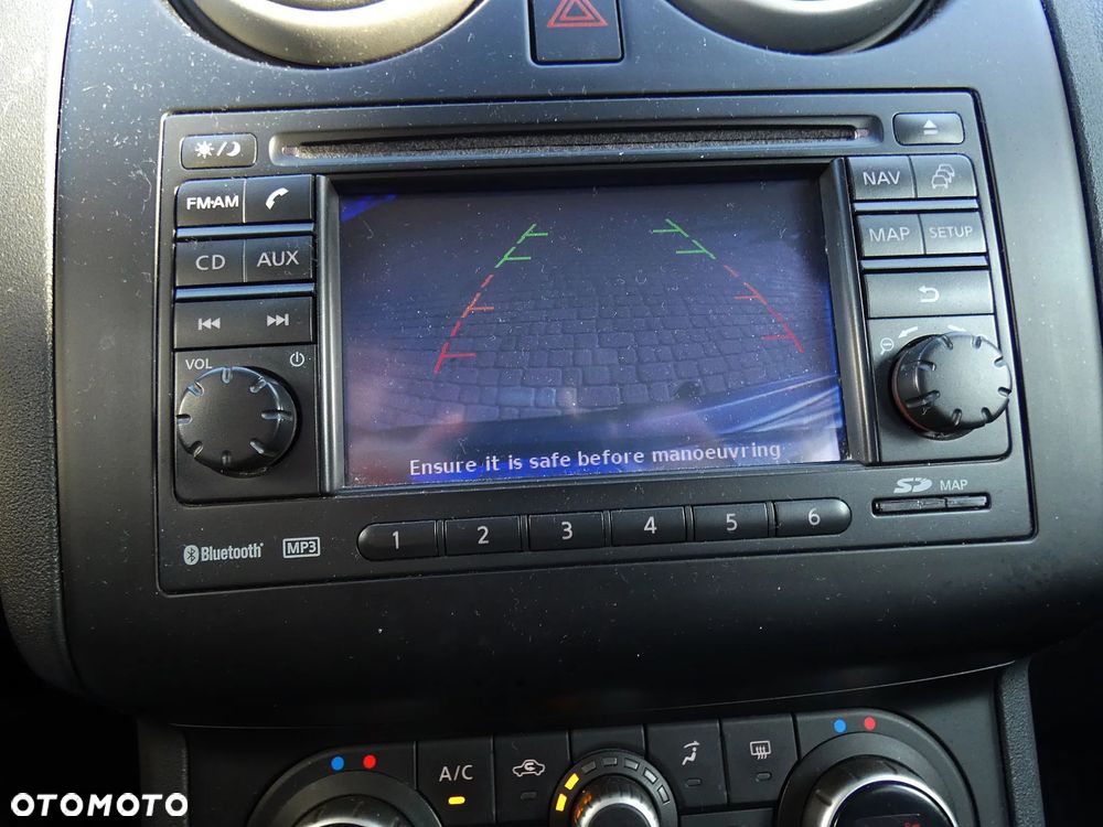 Nissan Qashqai 1.6 Tekna - 6