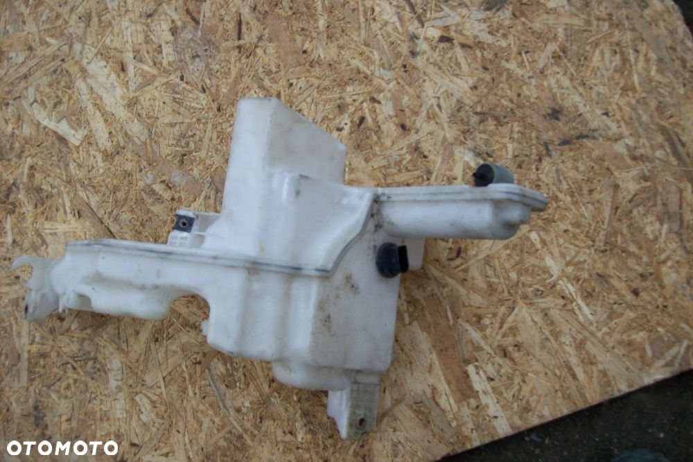 ZBIORNIK PŁYNU SPRYSKIWACZY VW PASSAT B6 - 2