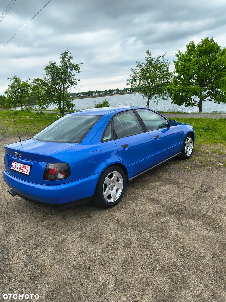 Audi A4 Limousine 1.8T - 26