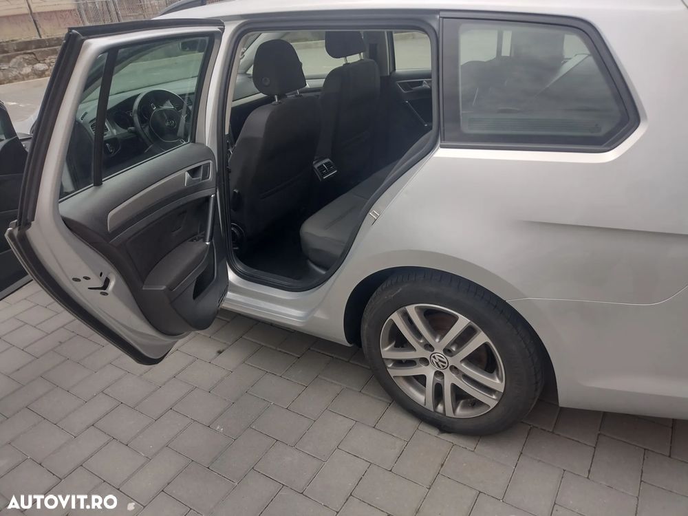 Volkswagen Golf 2.0 TDI (BlueMotion Technology) Highline - 16