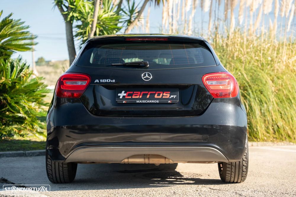 Mercedes-Benz A 180 d Fleet Pack Urban - 3