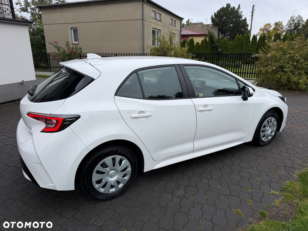 Toyota Corolla - 10