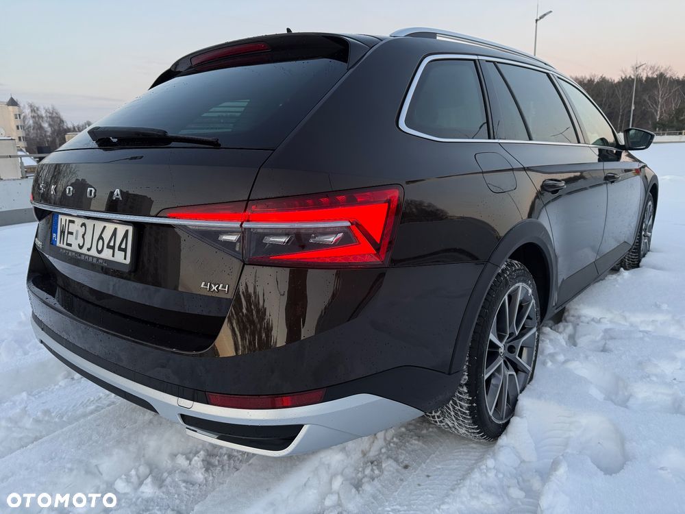 Skoda Superb 2.0 TDI SCR 4x4 Scout DSG - 8