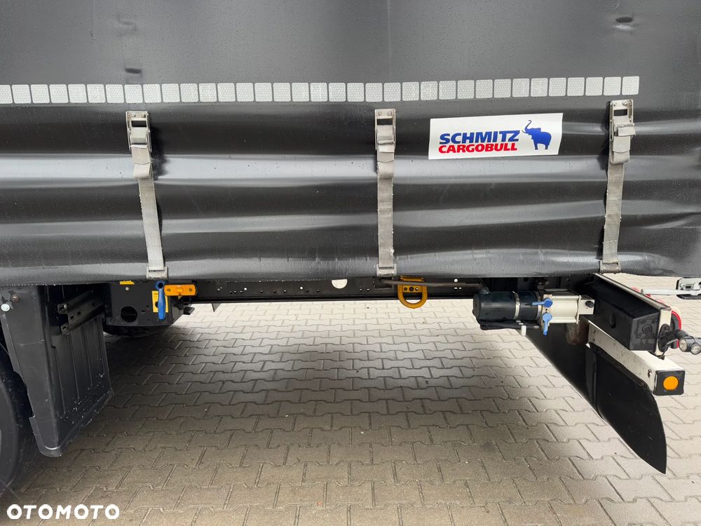 Schmitz Cargobull VARIOS 2,70-3-05m,  oś podnoszona!! 385/55R22,5 - 30