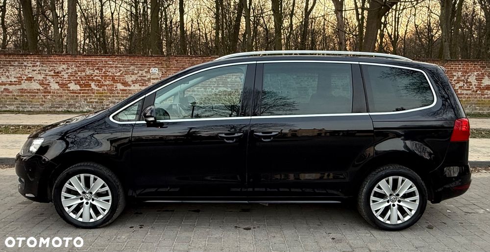 Volkswagen Sharan 2.0 TDI Trendline DSG - 4