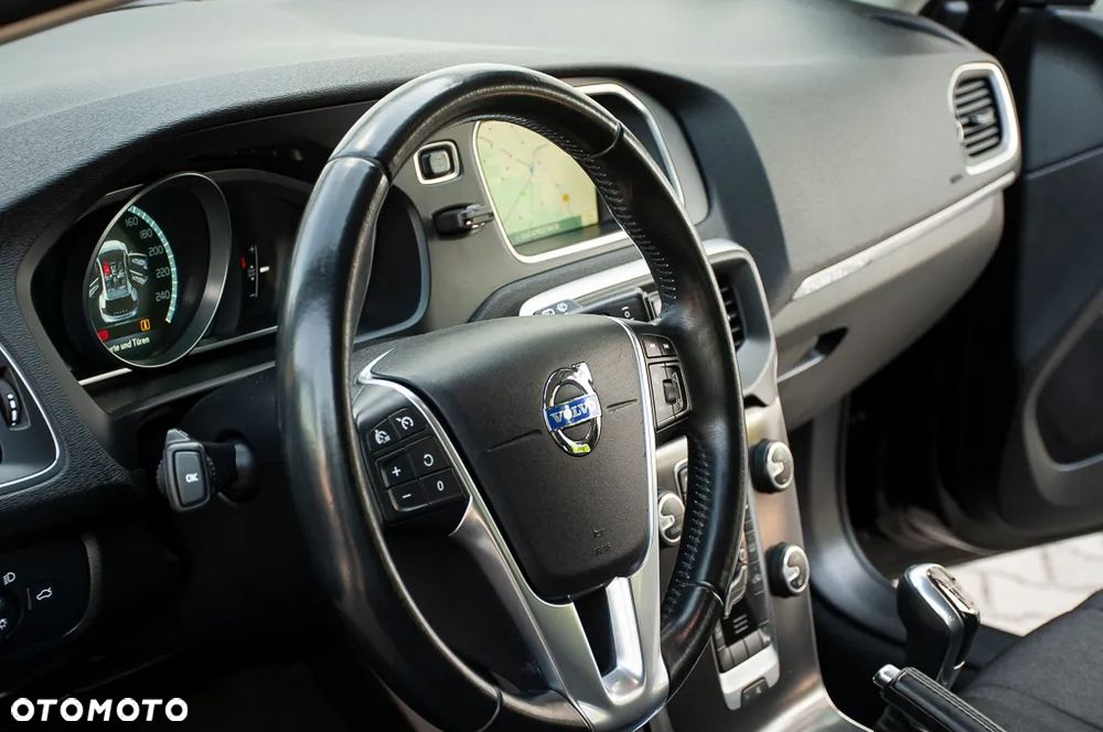 Volvo V40 Cross Country D3 Summum - 26