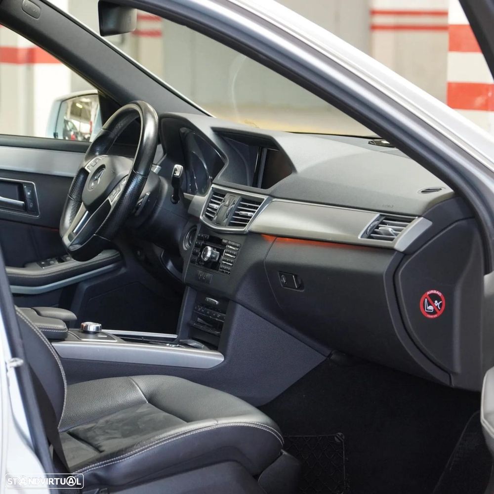 Mercedes-Benz E 300 Bluetec Hybrid Avantgarde - 13