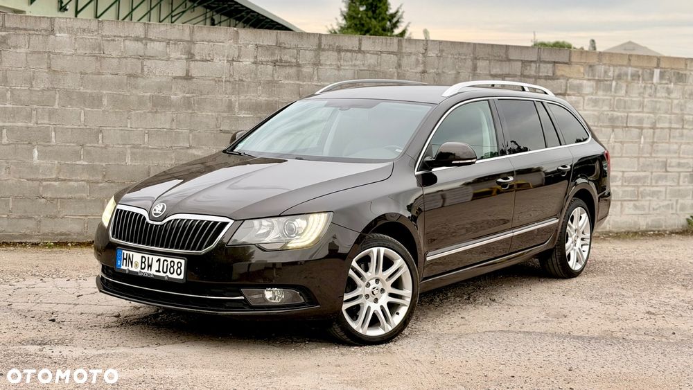 Skoda Superb 2.0 TDI DSG Exclusive - 4