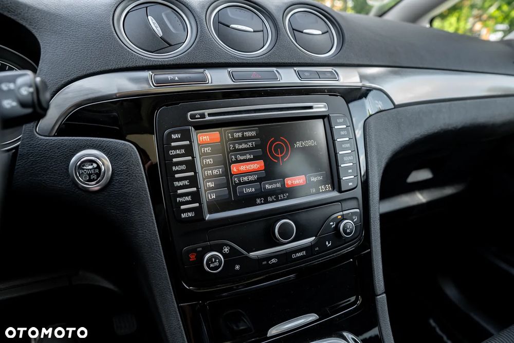 Ford S-Max 2.2 TDCi DPF Durashift-6-tronic Titanium - 21