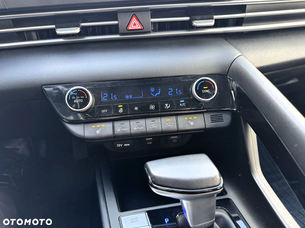 Hyundai Elantra 1.6 Smart CVT - 19