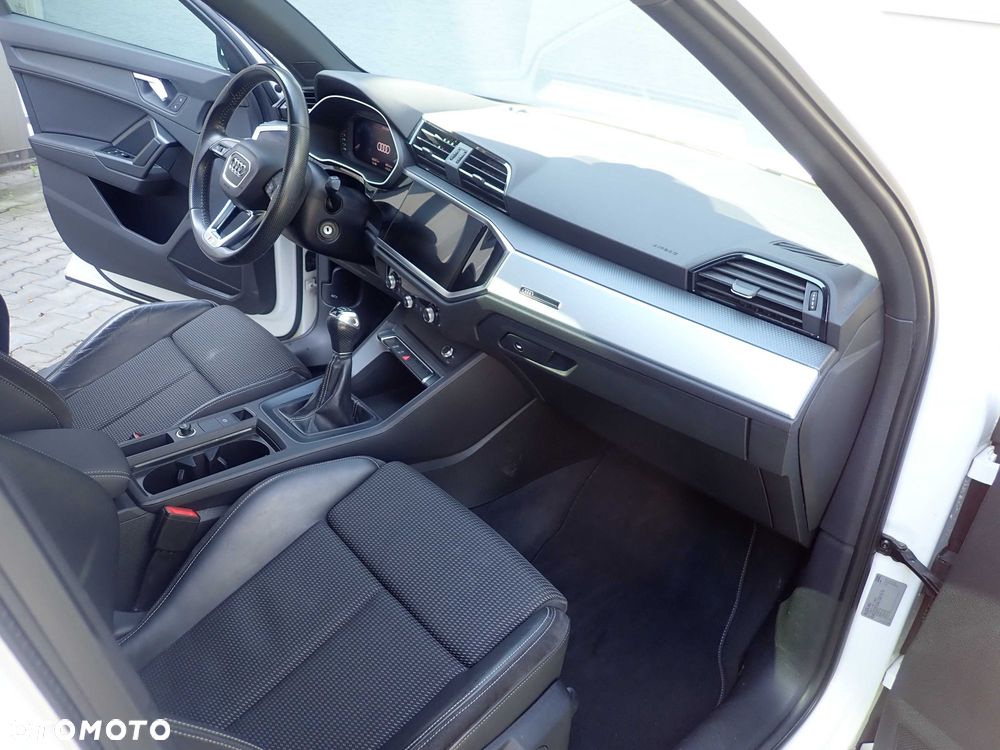 Audi Q3 - 6
