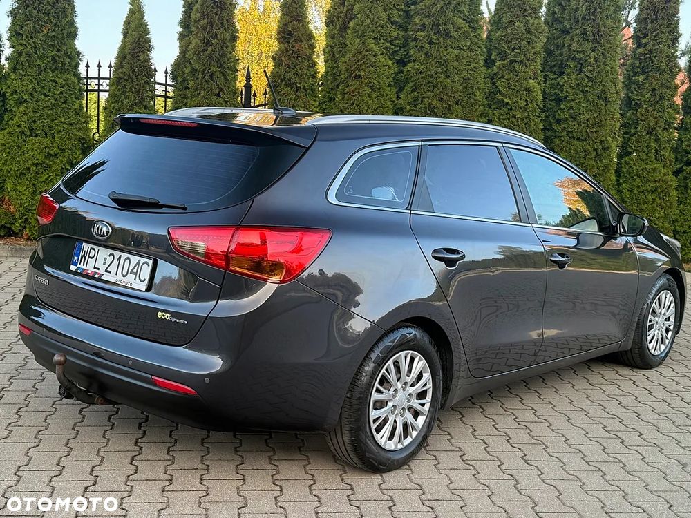Kia Ceed 1.6 GDI Platinum Edition - 12