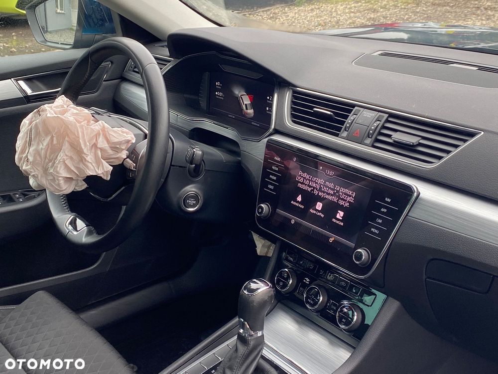 Skoda Superb 1.5 TSI Ambition DSG - 21