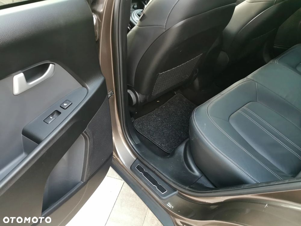 Kia Sportage 1.6 GDI Business Line M 2WD - 9