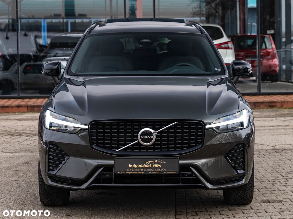 Volvo XC 60 B4 B Plus Dark - 15