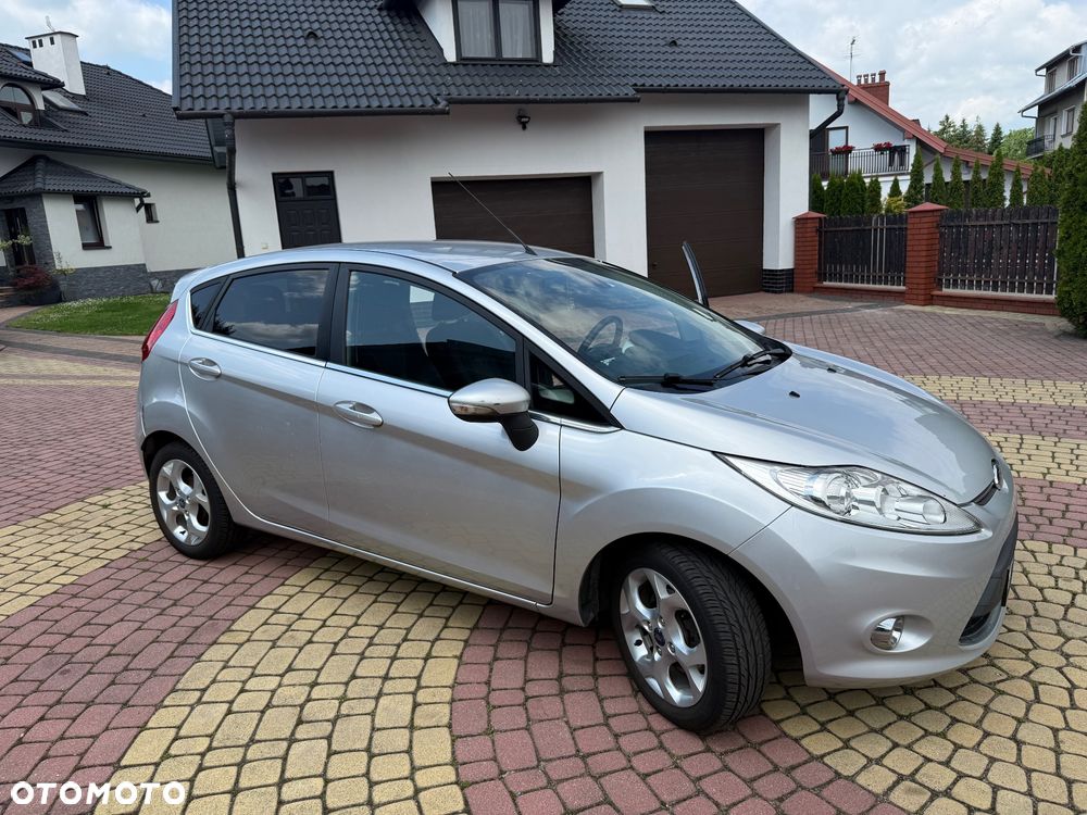 Ford Fiesta 1.6 Ti-VCT Titanium - 34