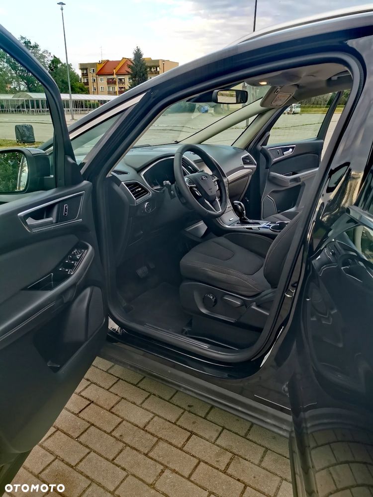 Ford S-Max - 14