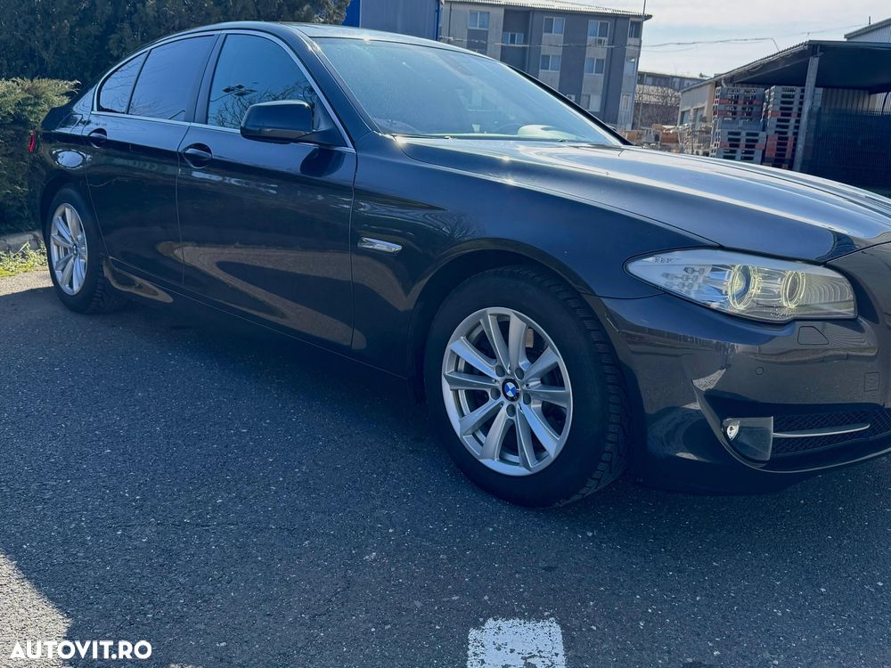 BMW Seria 5 520d Aut. - 3