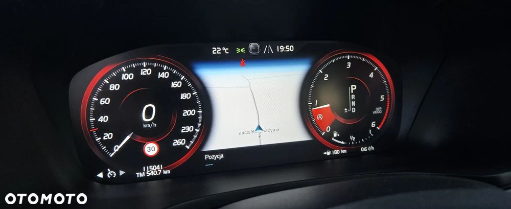 Volvo V60 Cross Country D4 AWD Geartronic Pro - 24