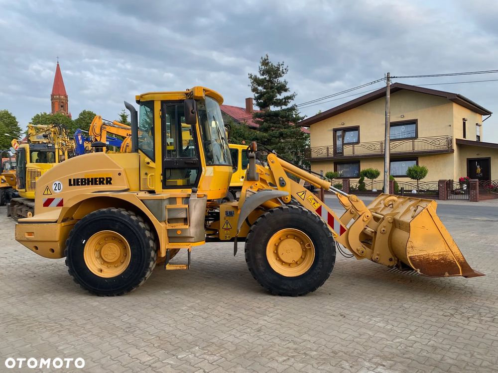 Liebherr L524, ŁYŻKA + WIDŁY, SZYBKOZŁĄCZE, Z NIEMIEC, WZOROWO UTRZYMANA - 6