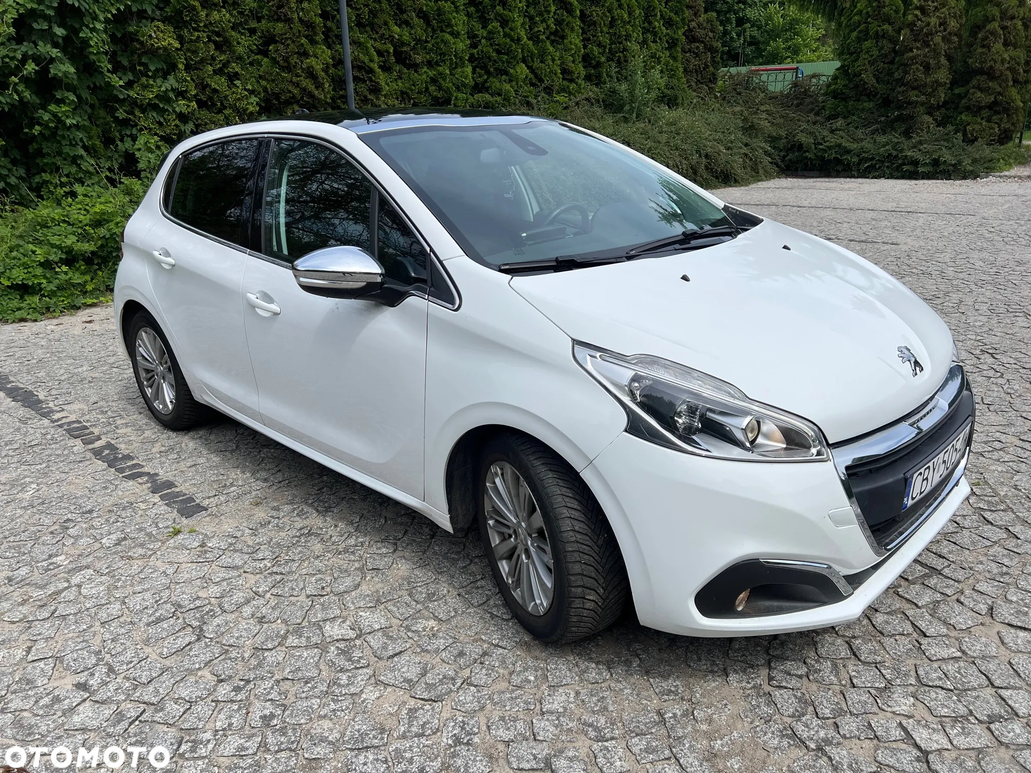 Peugeot 208 Blue-HDi 100 Stop&Start Allure - 2