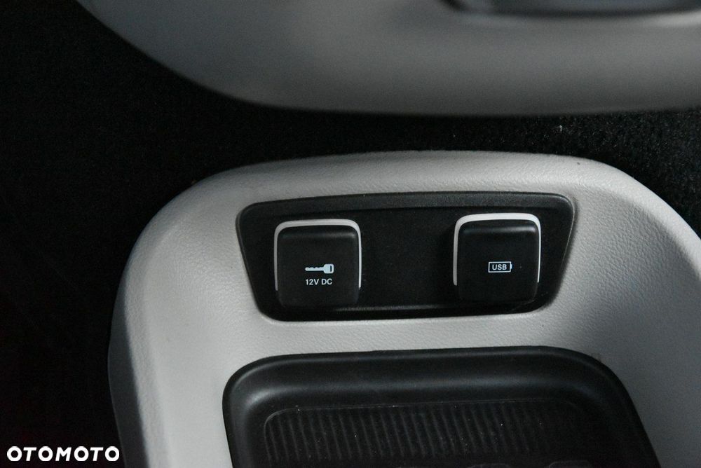 Chrysler Pacifica - 29