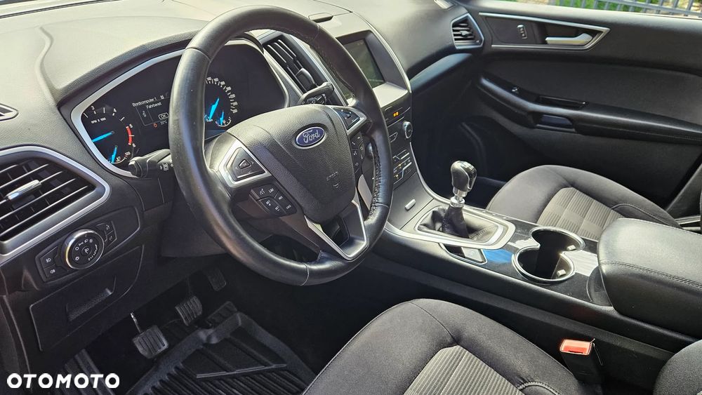 Ford Edge 2.0 TDCi 4x4 Trend - 12