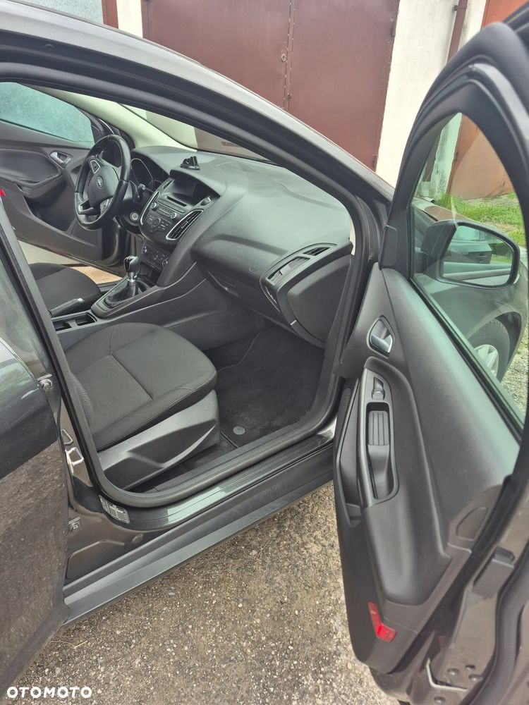 Ford Focus 1.5 TDCi Trend - 17