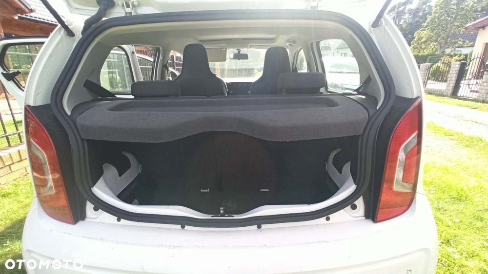 Volkswagen up! 1.0 move - 6