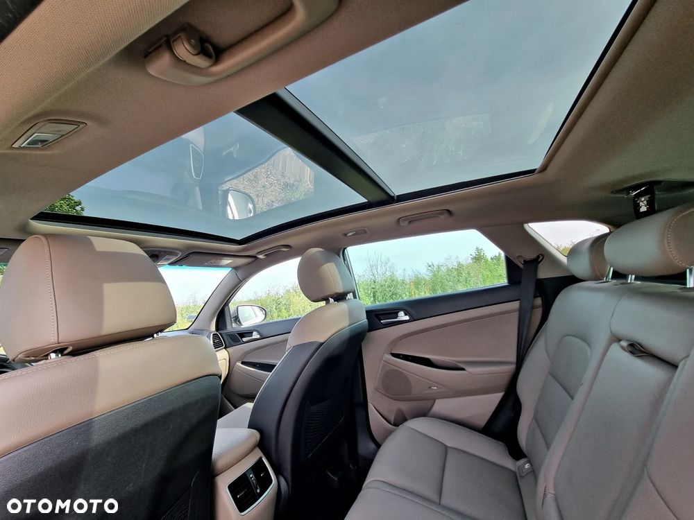 Hyundai Tucson blue 1.6 CRDi 2WD DCT Premium - 18