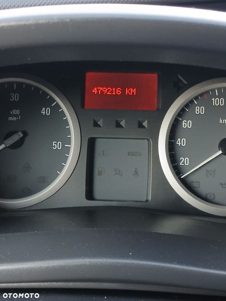 Opel Vivaro L2H1 2.9t - 5