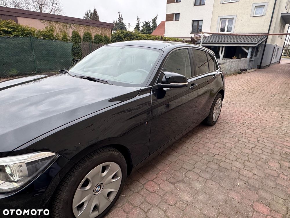 BMW Seria 1 116i - 4