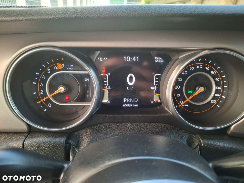 Jeep Wrangler Unlimited GME 2.0 Turbo Sport - 38