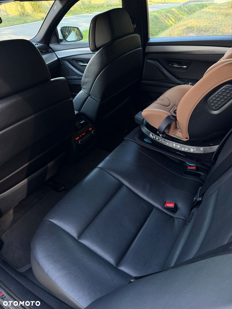 BMW Seria 5 - 11