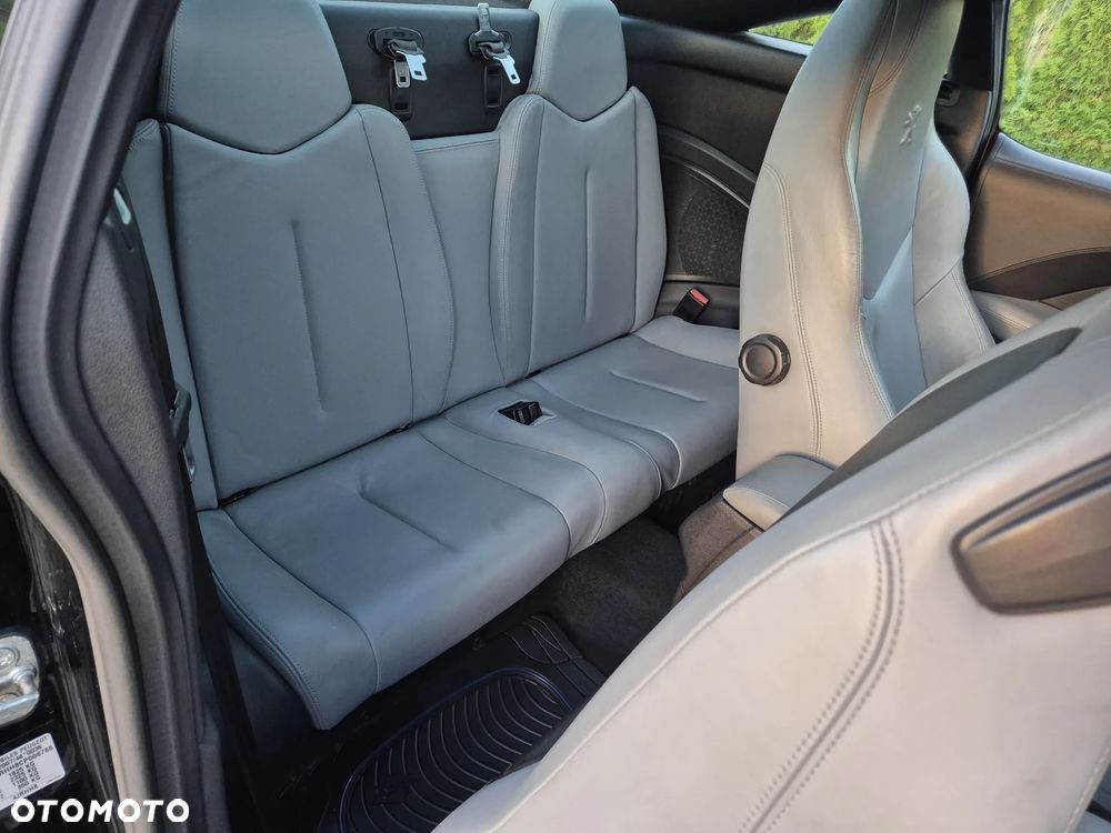 Peugeot RCZ 2.0 HDi FAP 160 - 6