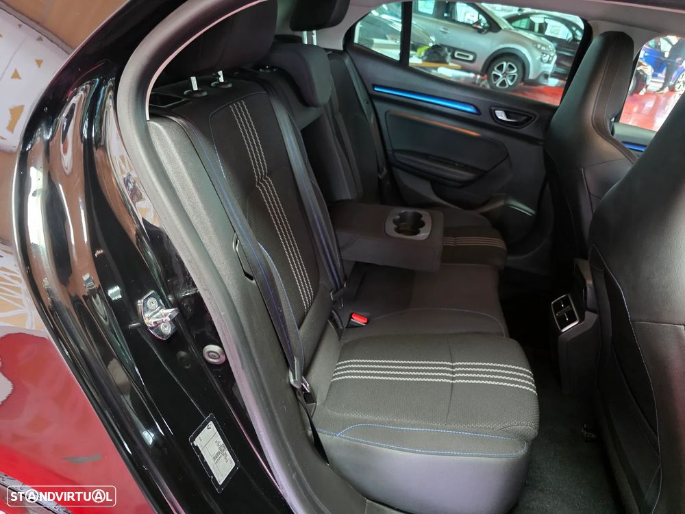 Renault Mégane 1.5 Blue dCi GT Line - 34