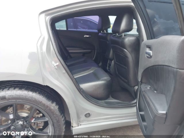 Dodge Charger 5.7 R/T - 5