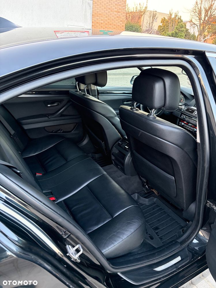 BMW Seria 5 520d - 8