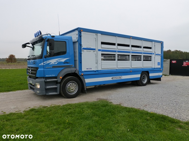 Mercedes-Benz AXOR 1829 DO ŻYWCA / ZWIERZĄT / BYDŁA Z WAGĄ / SUPER STAN / EURO 5 / DŁ. 7.50 M / CAŁY NA PODUSZKACH / DMC 18T!! - 11