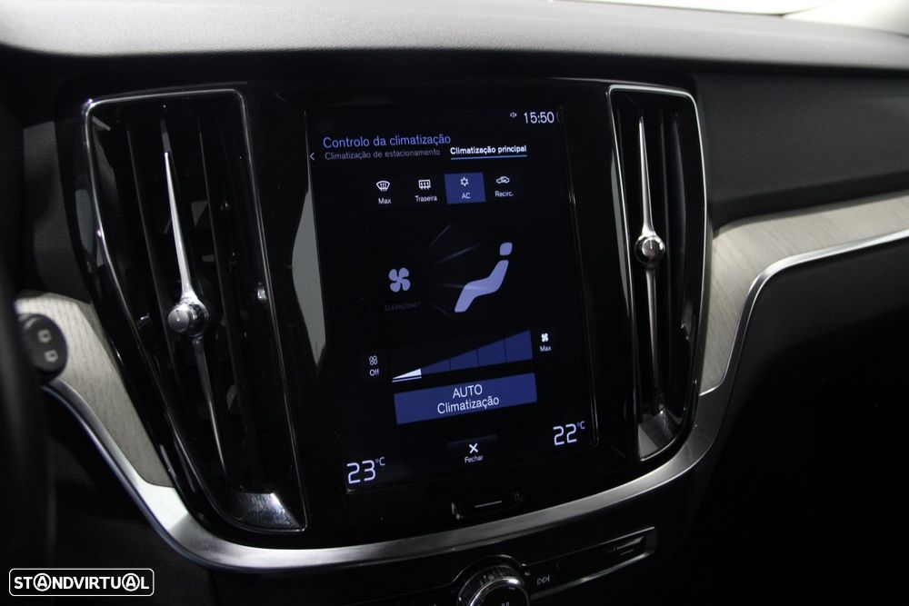 Volvo V60 2.0 D3 Inscription Geartronic - 19