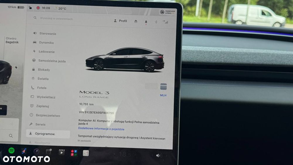 Tesla Model 3 - 20