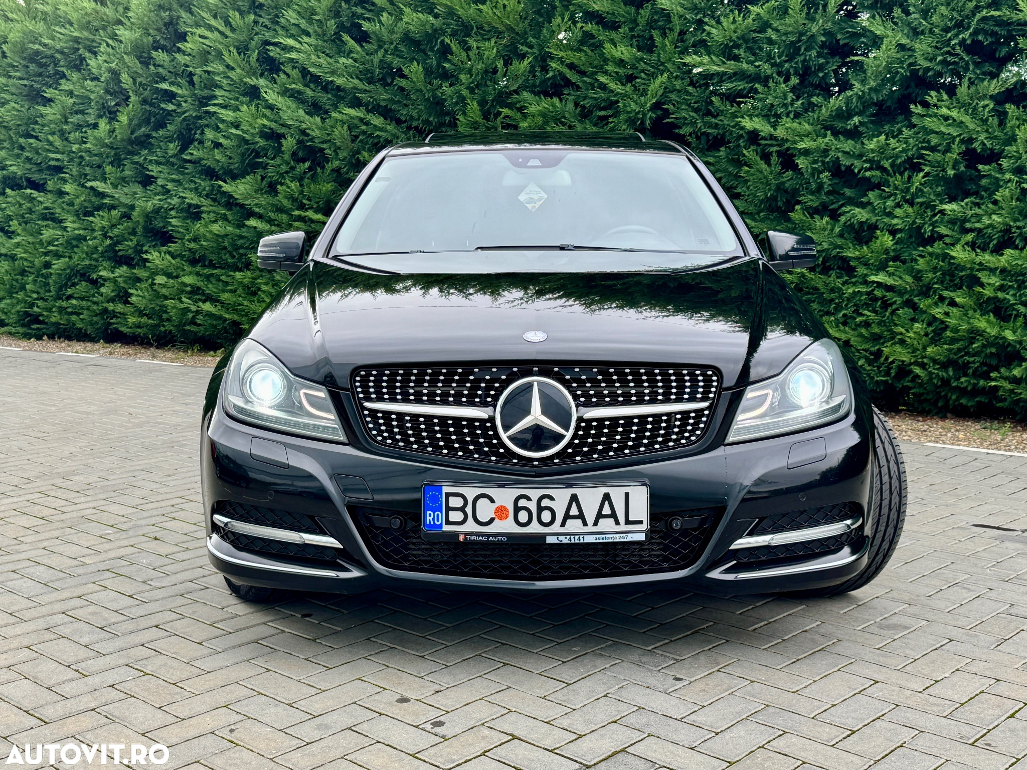 Mercedes-Benz C - 9