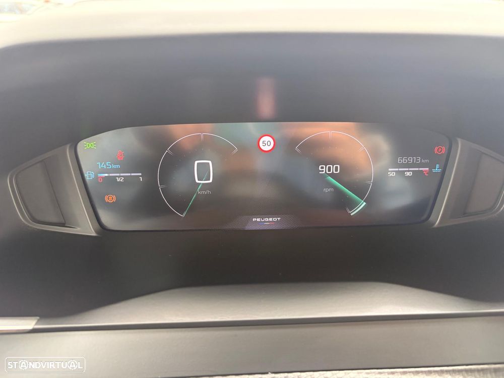 Peugeot 2008 PureTech 100 Allure - 11