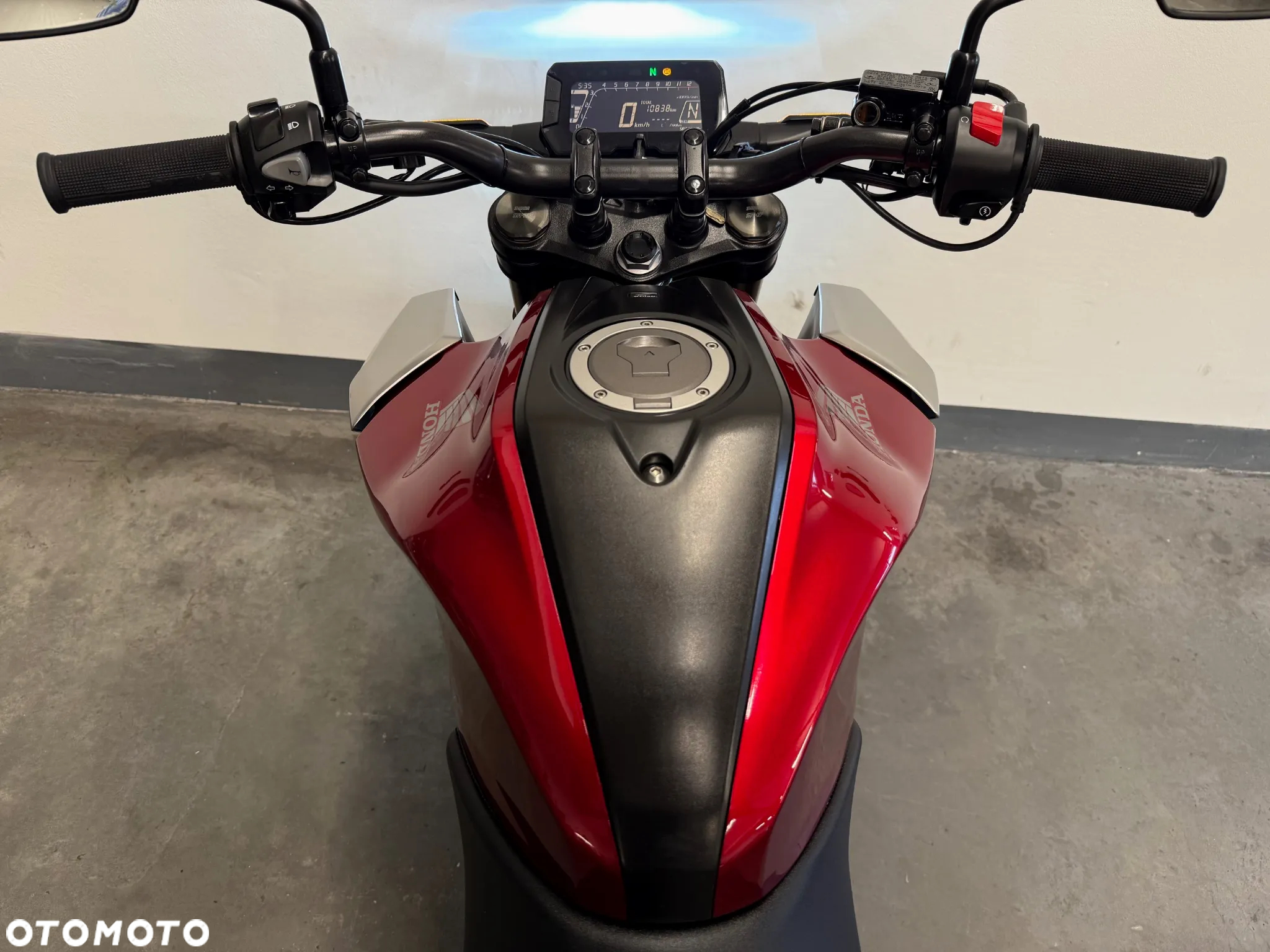Honda CB - 38