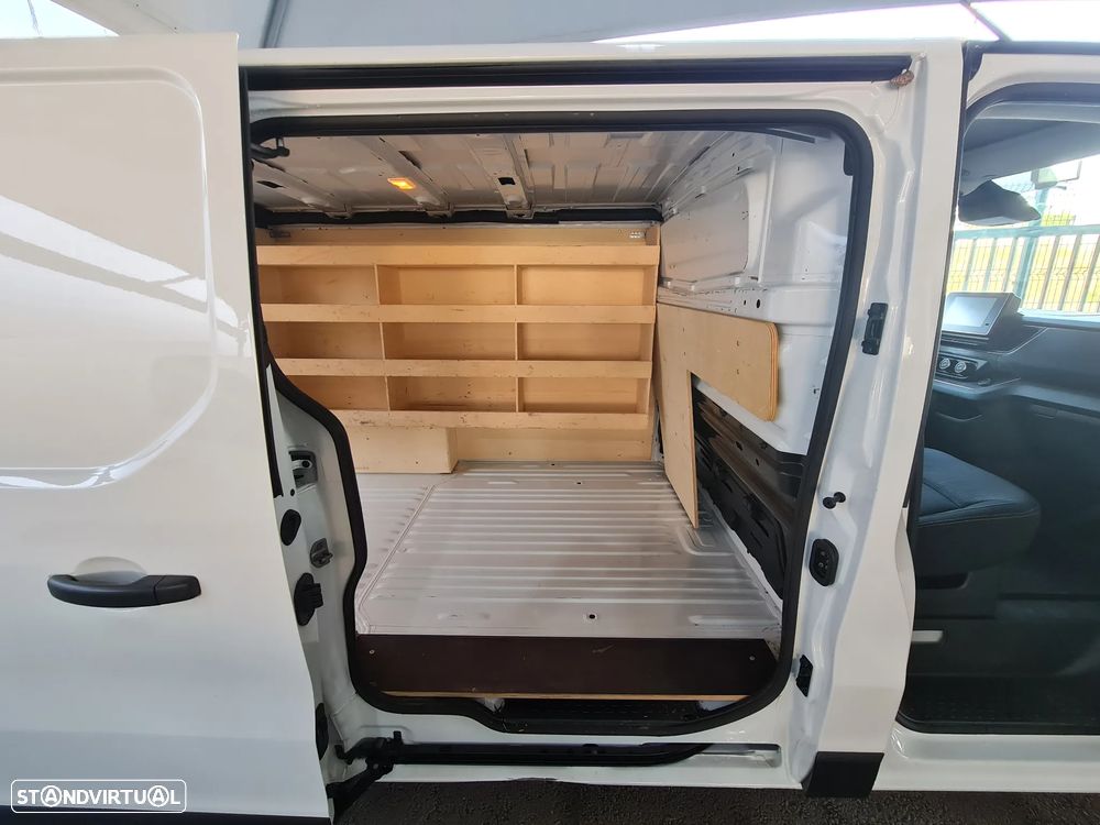 Renault Trafic 2.0 dCi 130cv GPS / CarPlay / Câmara /c/IVA dedutível - 17