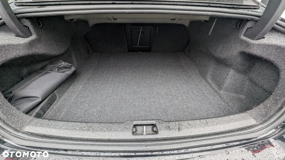 Volvo S60 T5 Momentum Pro - 20